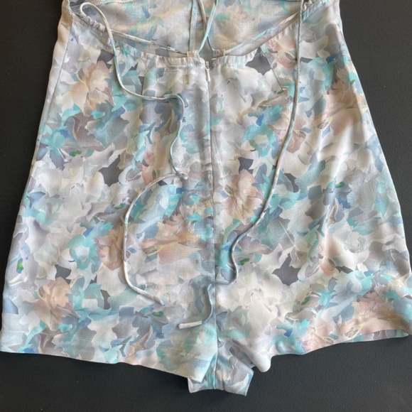 Pastel Floral Jumpsuit Romper size S - Picture 5 of 8